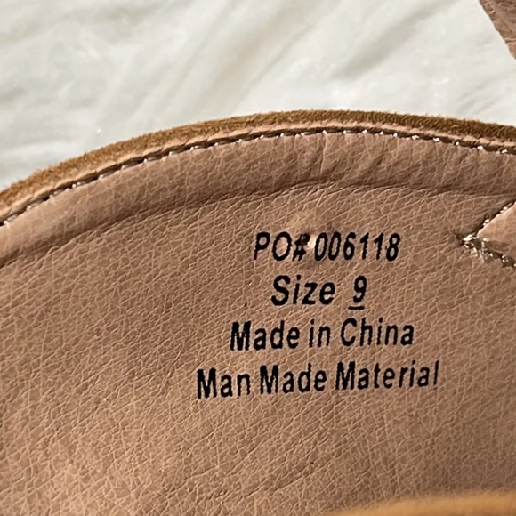 JOURNEE COLLECTION Ameena Tan Slip On Square Toe Mules Flats Size 9 NEW - Picture 11 of 13